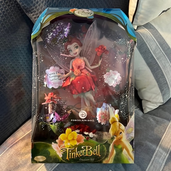 Disney Rosetta porcelain doll​ - Picture 1 of 4